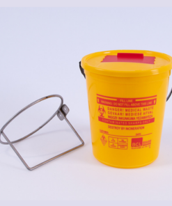 Bracket Plastic 7.6L